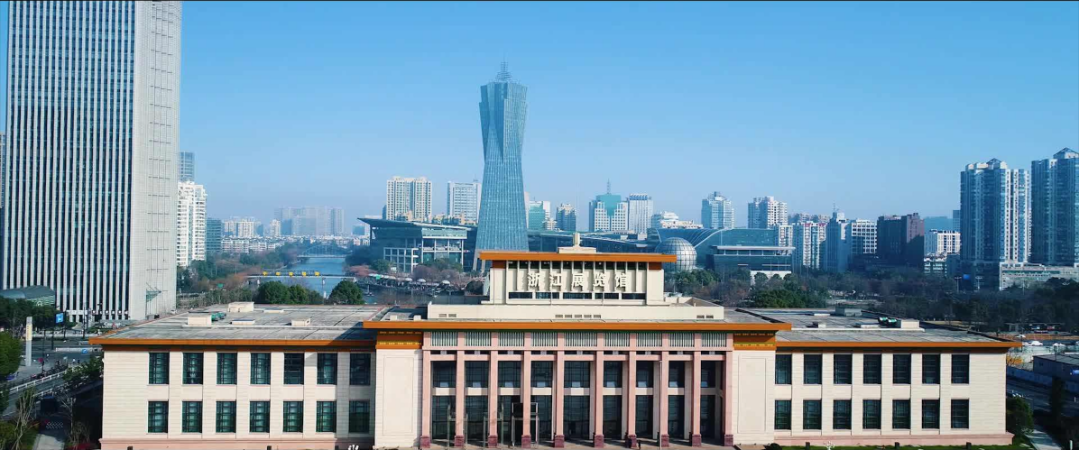 天空創(chuàng)想用科技點(diǎn)亮城市！杭州武林廣場(chǎng)3DMAPPING秀震撼上演！(圖2)